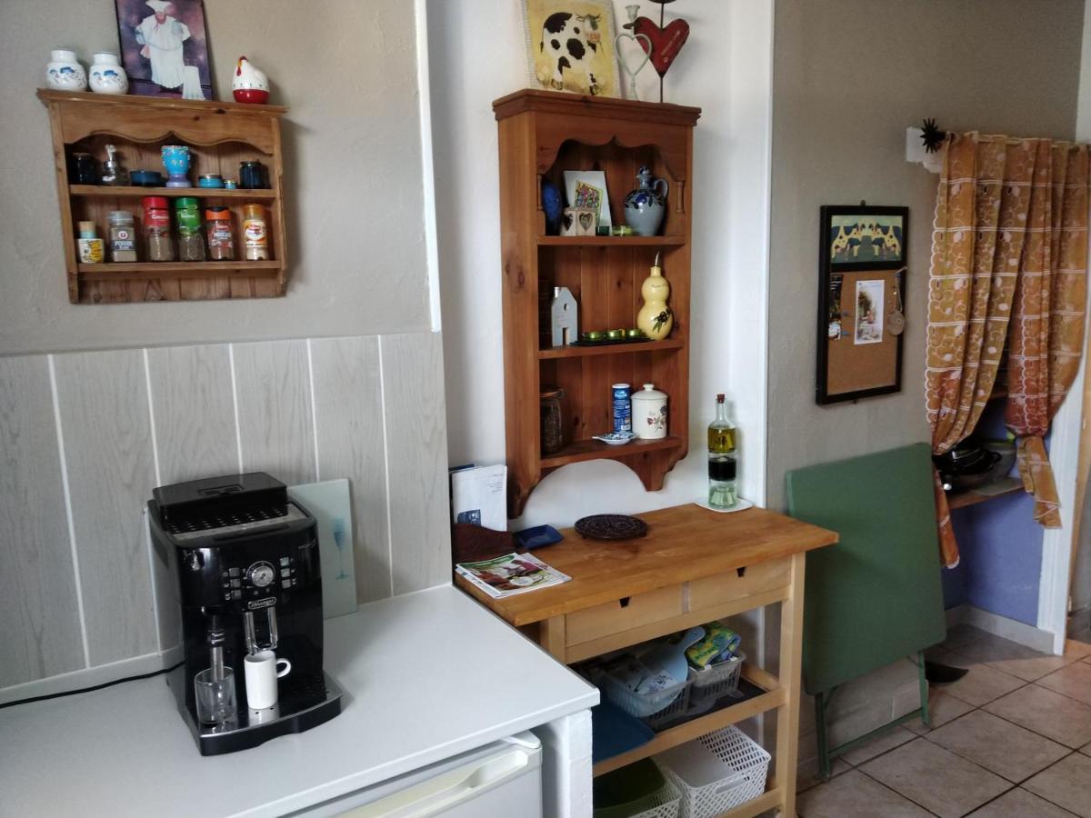 Cute 1-bed With View Across Park.